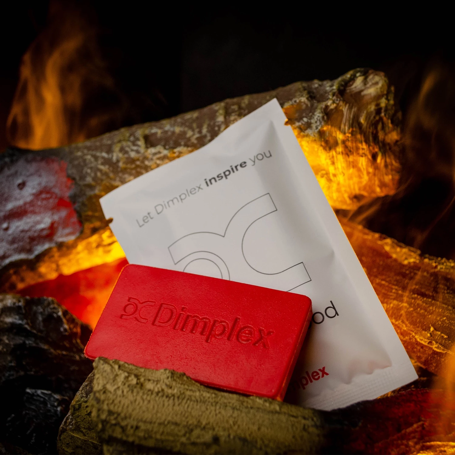 Dimplex water vapour fireplace scent pad in a optimyst fire